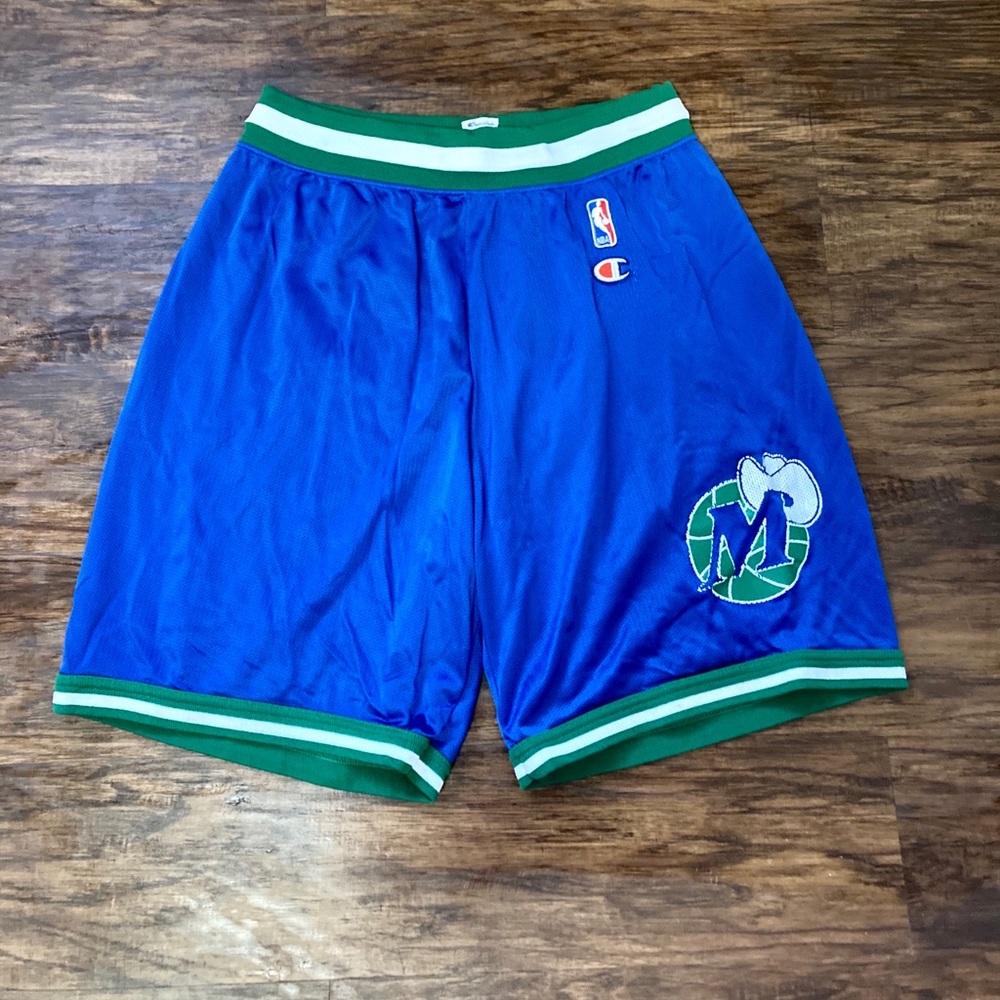 Vintage Dallas Mavericks NBA Shorts